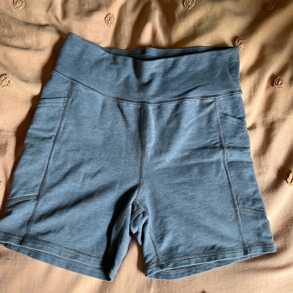 American eagle bike shorts